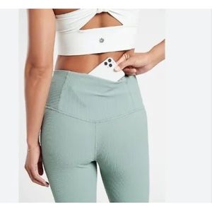 Athleta Elation Rib Tights Minimalistic Gray Sz Medium NWOT